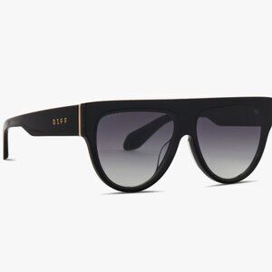 Diff eyewear limited Georgie Black brown lens Oversized Sunglasses new w/case